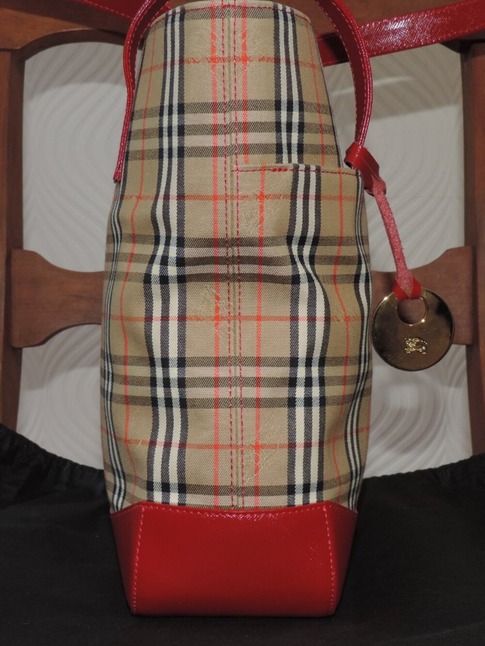 BURBERRY Classic Haymarket Check Canvas & Red Leather Tote Bag - w/COA - Picture 12 of 16
